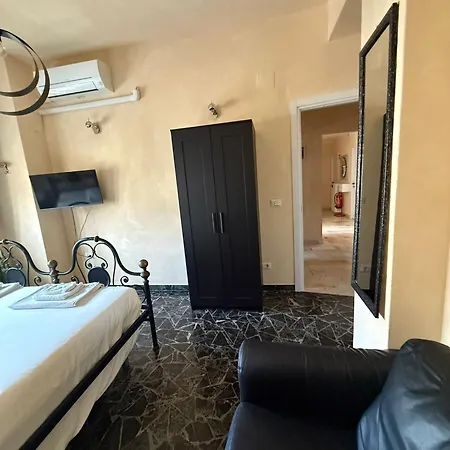 לינה וארוחת בוקר 814 פרמו